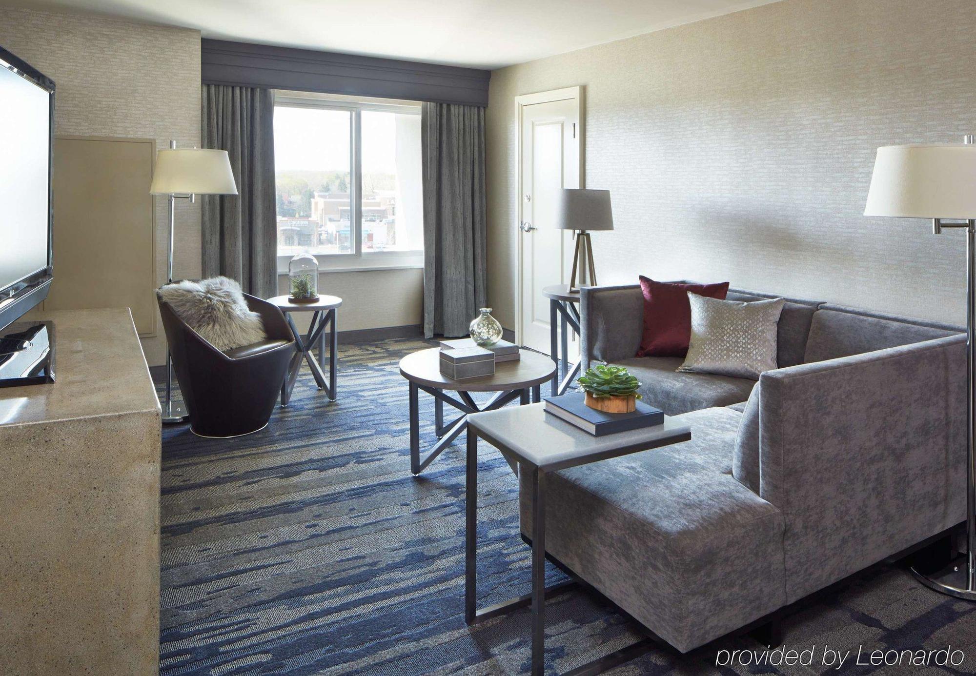 Rochester Airport Marriott Bagian luar foto